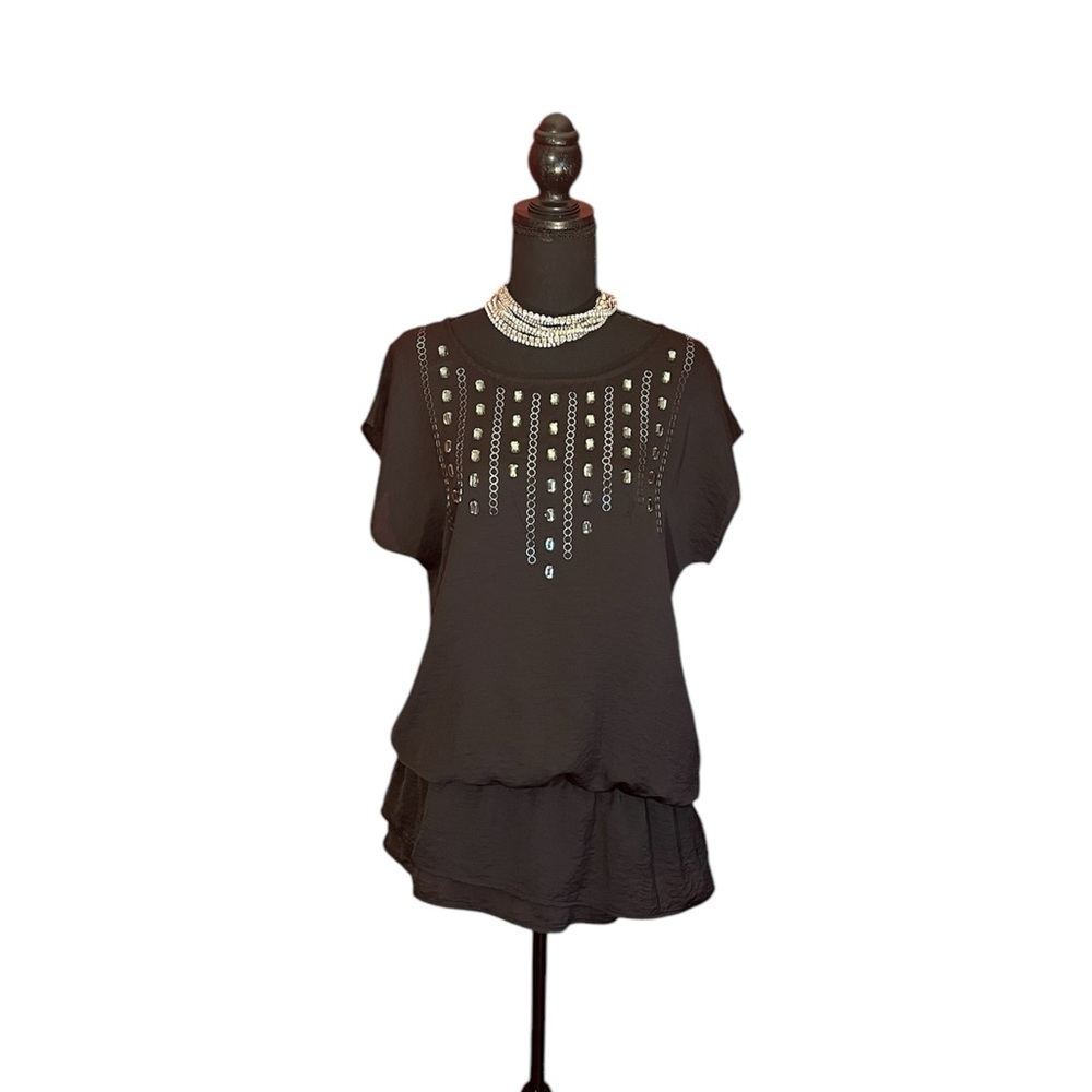 Layer Waist Gemstone Blouse